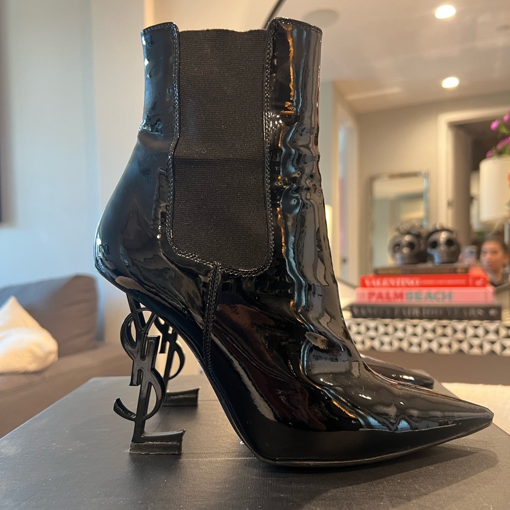 OPYUM BOOTIES IN GLAZED LEATHER